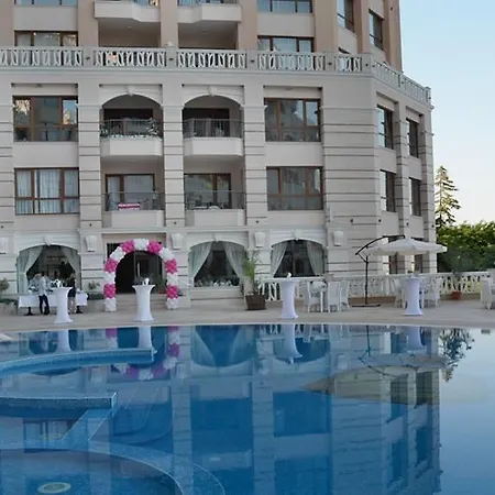 Apartment Cabacum Private Golden Sands